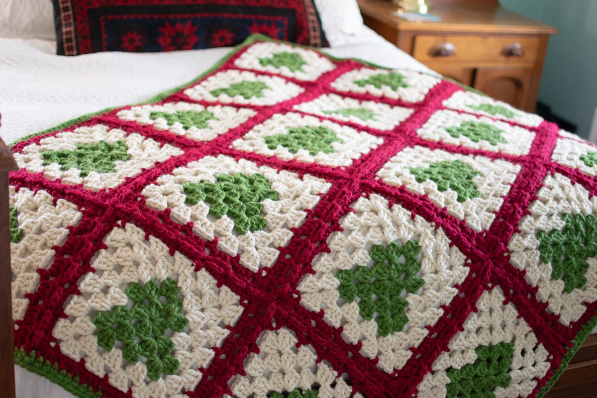 Home for Christmas Throw — Granny Square Blanket Pattern